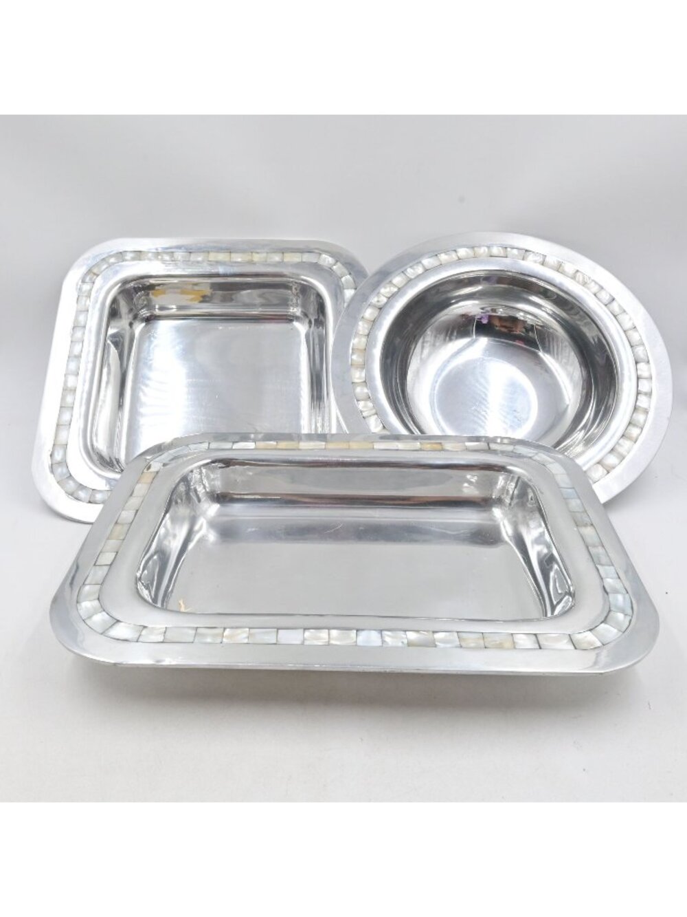 Towle Silversmiths Mother of Pearl Shell Aluminum Serveware Set of 3 Vintage